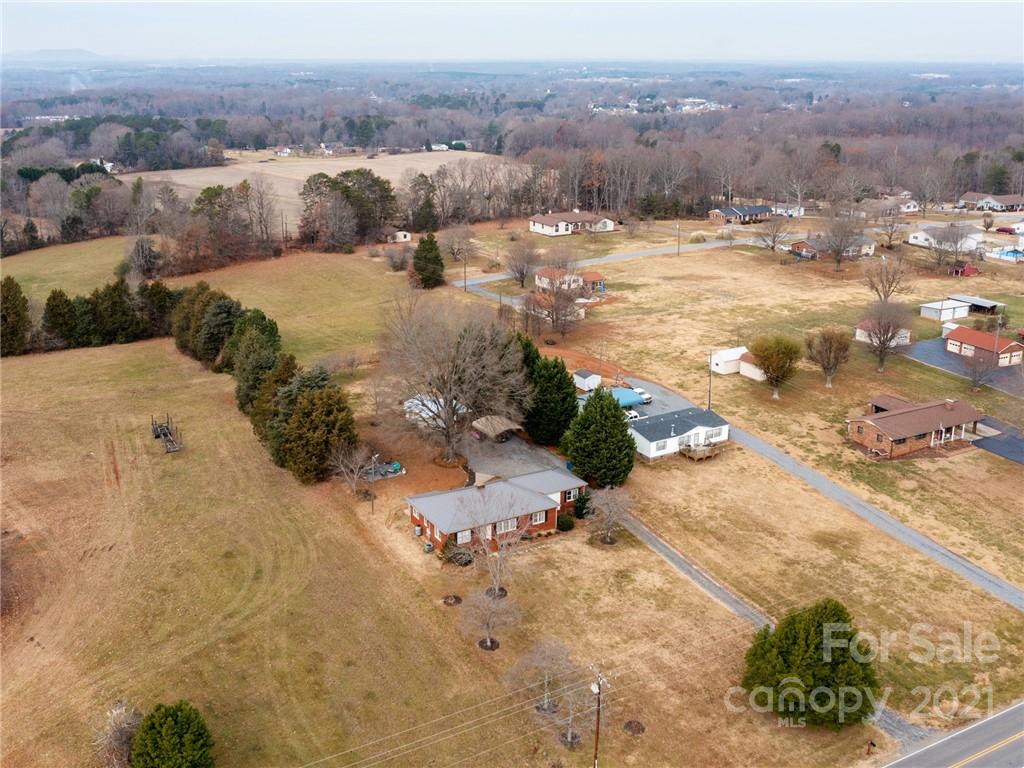 900 Island Ford Road Maiden, NC 28650 - Photo 36 of 42 Gallery Image 36