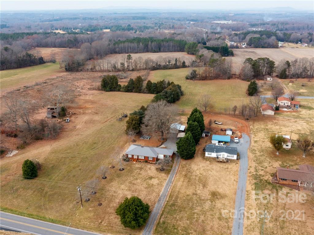 900 Island Ford Road Maiden, NC 28650 - Photo 37 of 42 Gallery Image 37