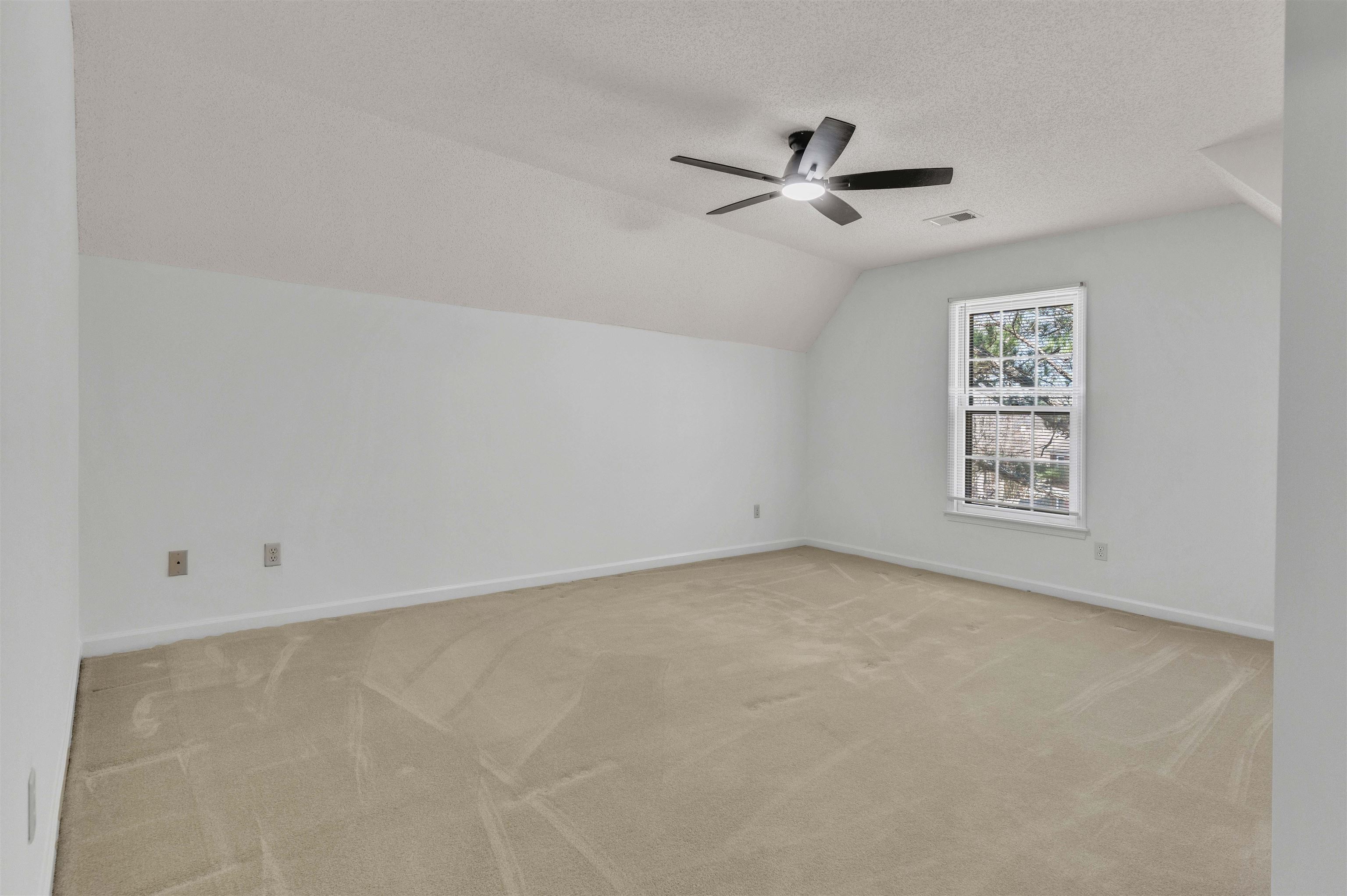 917 Valleyview Lane Collierville, TN 38017 - Photo 8 of 35 a view of an empty room with a window