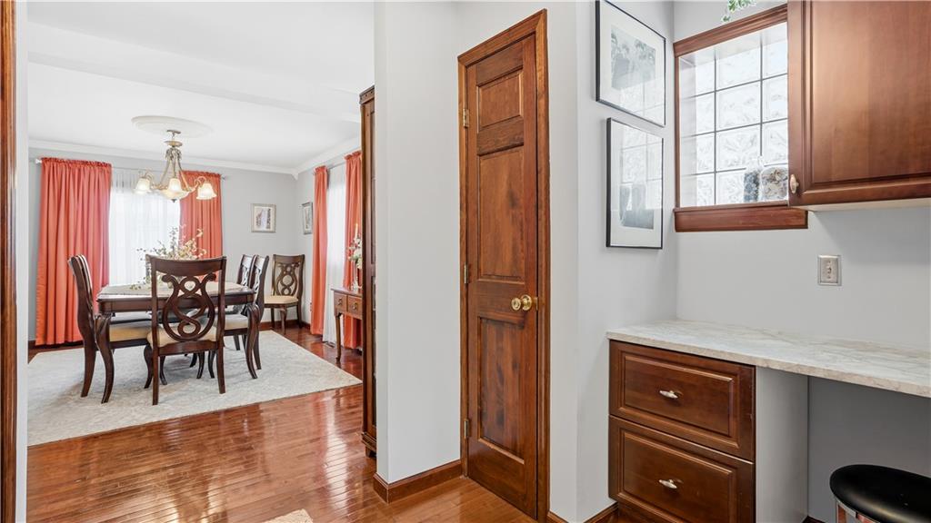 32 Herbst Road Coraopolis, PA 15108 - Photo 21 of 44