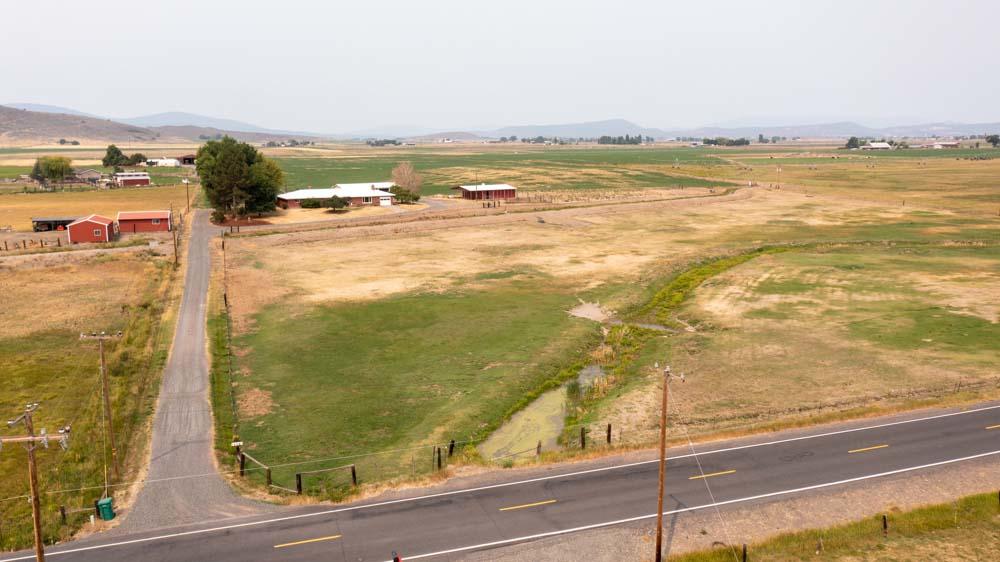 13580 Springlake Road Klamath Falls, OR 97603 - Photo 42 of 63 13580SpringLakeRd.-48