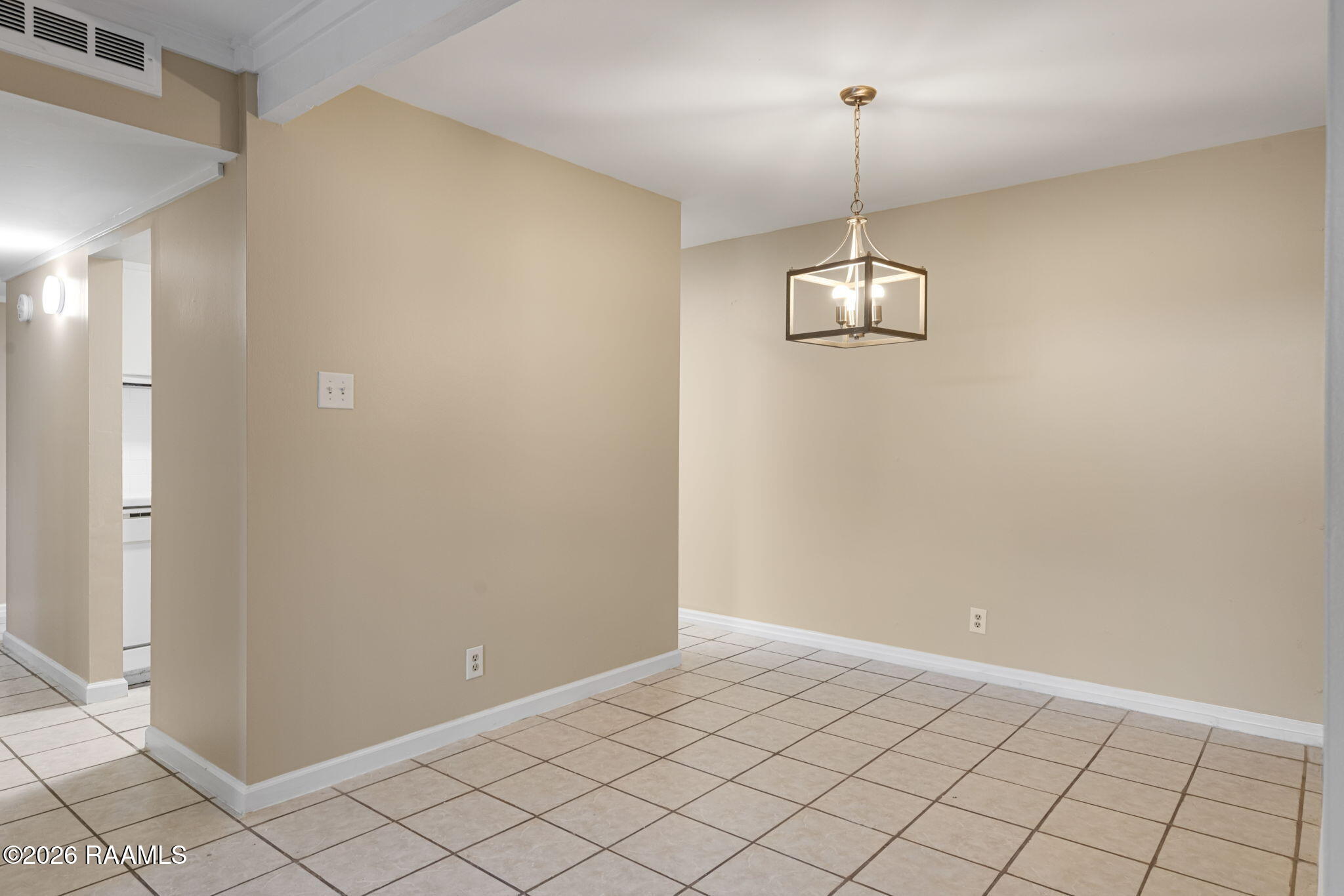 6-web-or-mls-220 Doucet Rd 153G-5