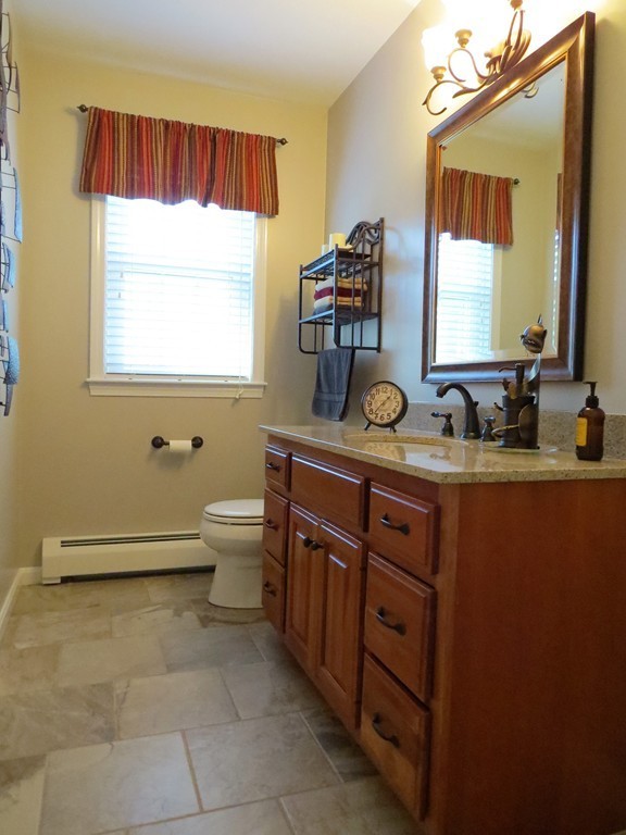 30 Coventry Road Holden, MA 01520 - Photo 13 of 30 Gallery Image 13