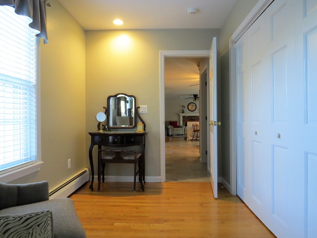30 Coventry Road Holden, MA 01520 - Photo 18 of 30 Gallery Image 18