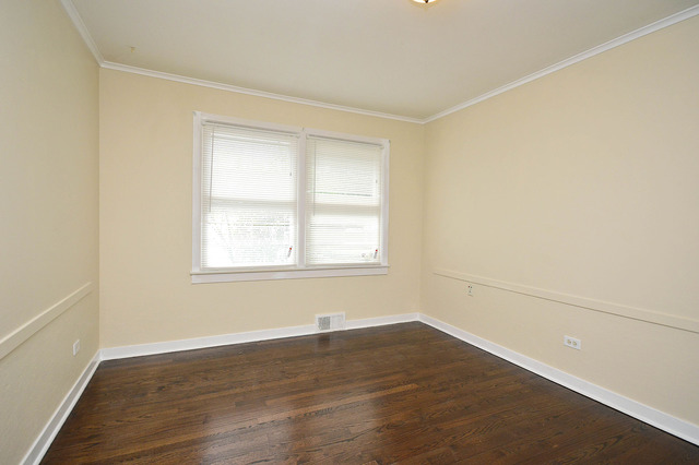 740 East Golf Road Des Plaines, IL 60016 - Photo 9 of 17