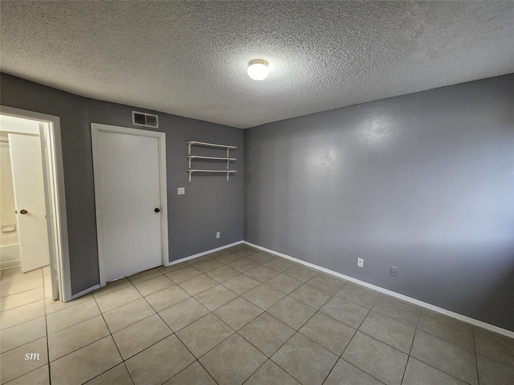 2866 South University Drive, Unit 5308 Davie, FL 33328 - Photo 18 of 26 a view of an empty room