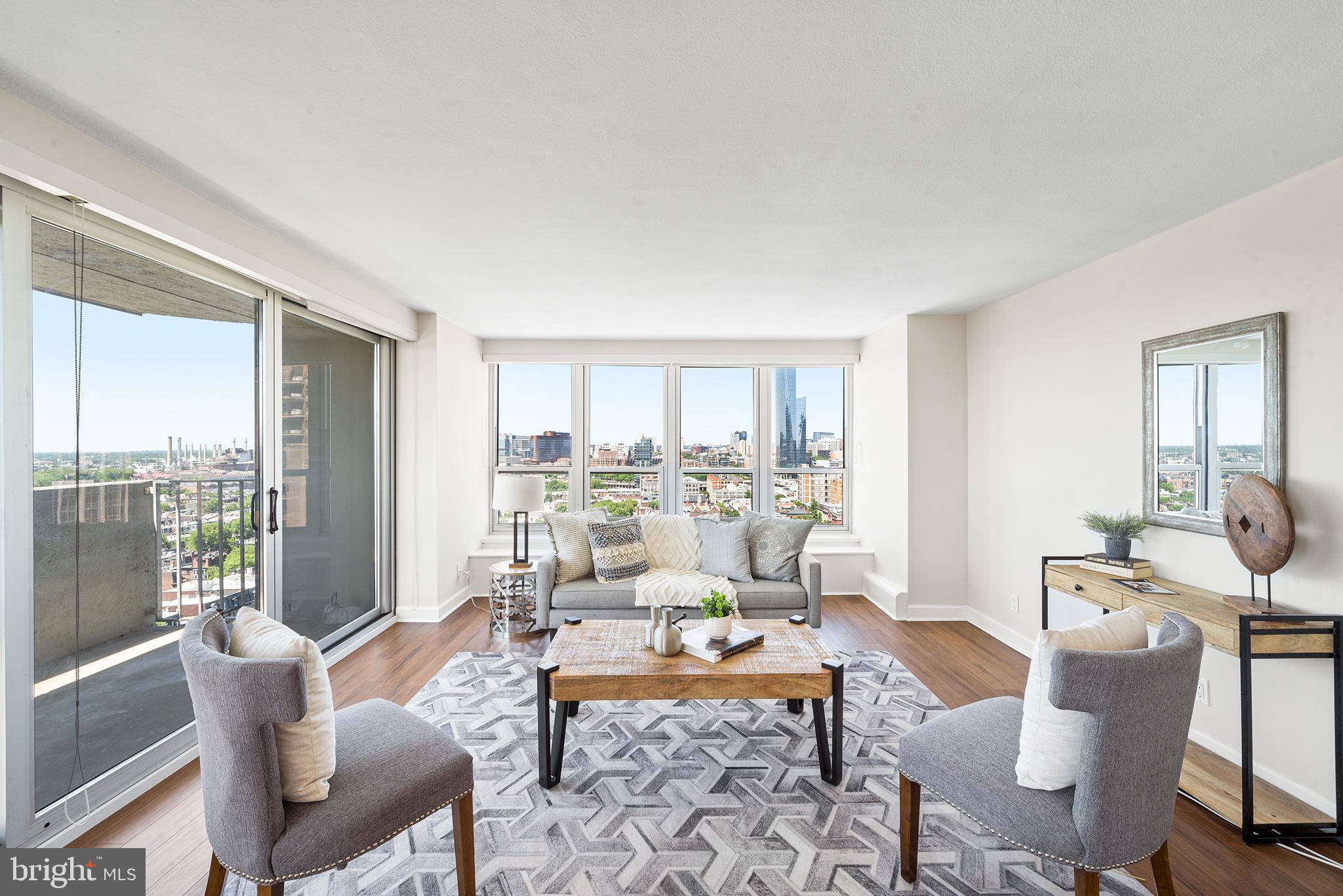 224 West Rittenhouse Square, Unit 2012 Philadelphia, PA 19103 - Photo 11 of 33