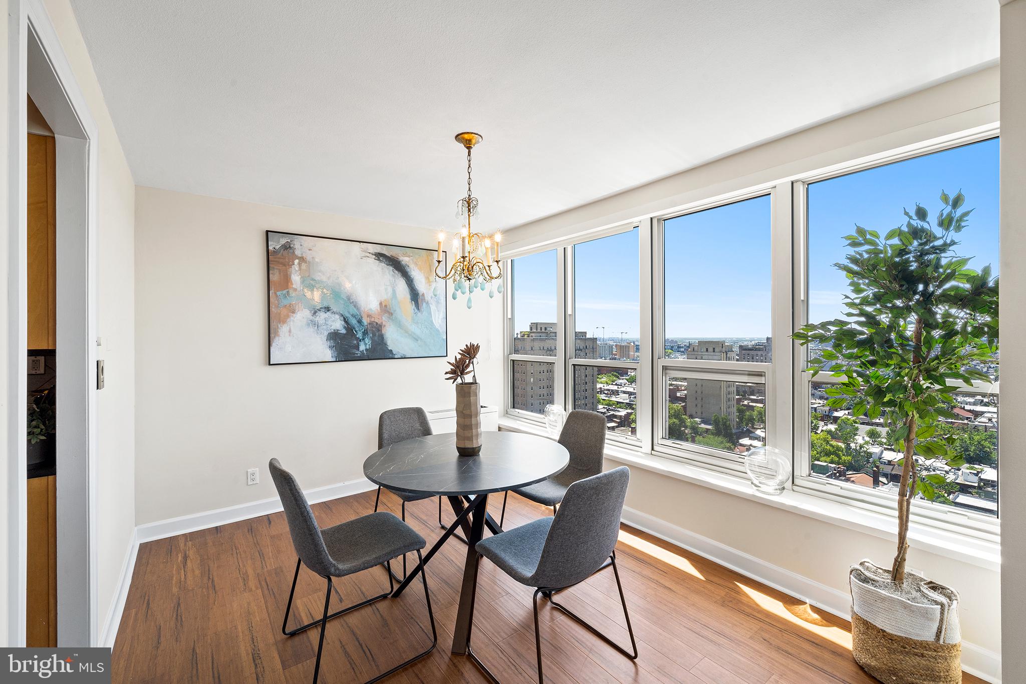 224 West Rittenhouse Square, Unit 2012 Philadelphia, PA 19103 - Photo 19 of 33