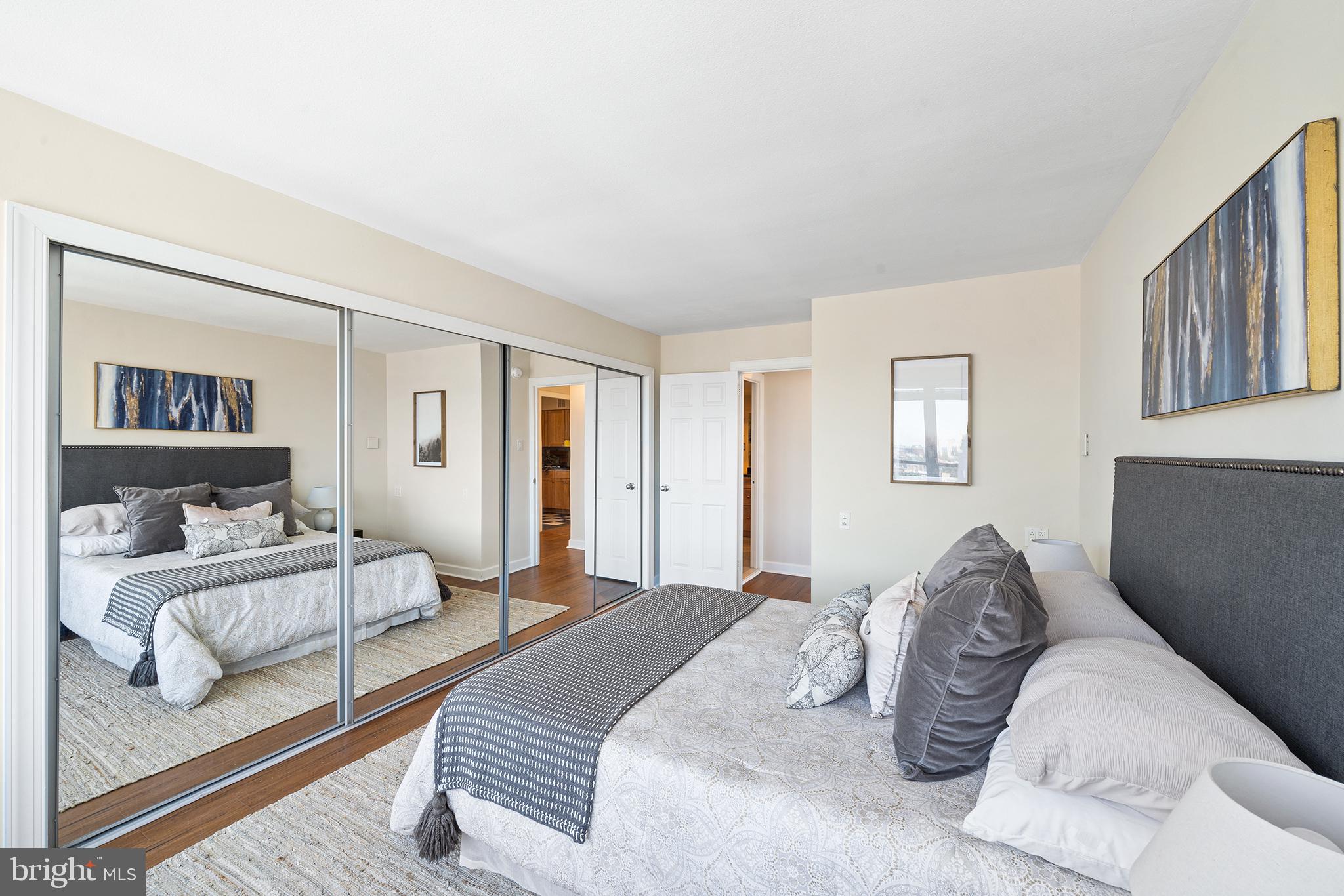 224 West Rittenhouse Square, Unit 2012 Philadelphia, PA 19103 - Photo 29 of 33