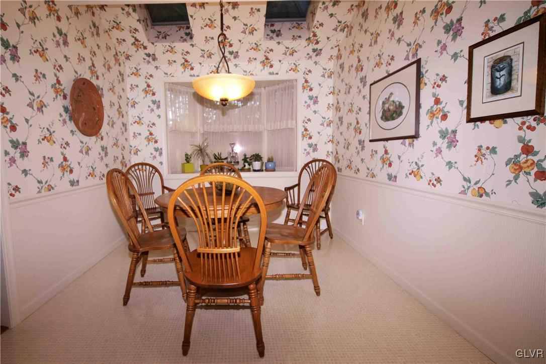 1470 Buck Trail Road Allentown, PA 18104 - Photo 5 of 25 Gallery Image 5