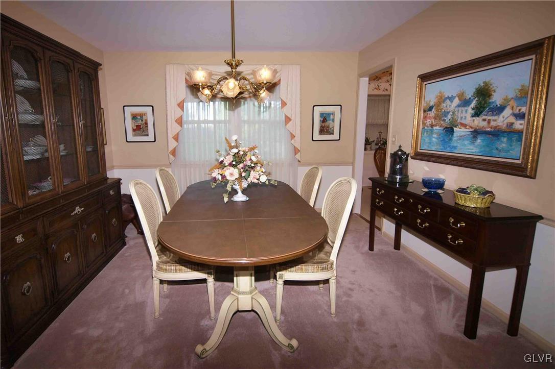 1470 Buck Trail Road Allentown, PA 18104 - Photo 8 of 25 Gallery Image 8