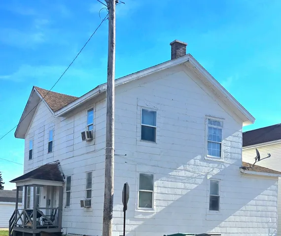 $240,000 | 650 Ward Avenue, Joliet, IL 60432