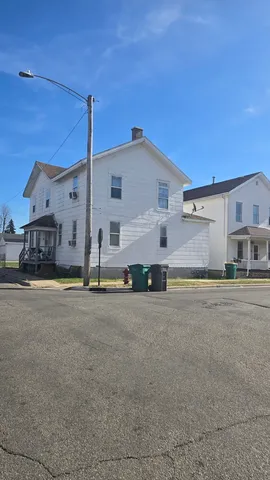 $240,000 | 650 Ward Avenue, Joliet, IL 60432