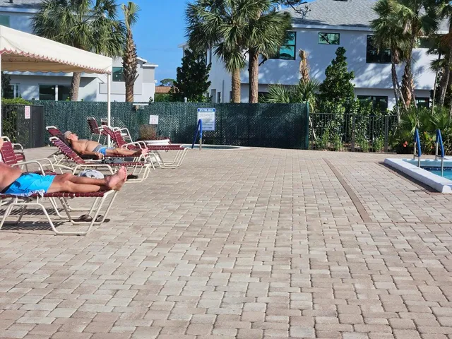 $1,600 | 4734 Lucerne Lakes Boulevard East, Unit 212, Lake Worth, FL 33467