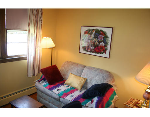 27 Dunster Road Holliston, MA 01746 - Photo 9 of 13 Gallery Image 9