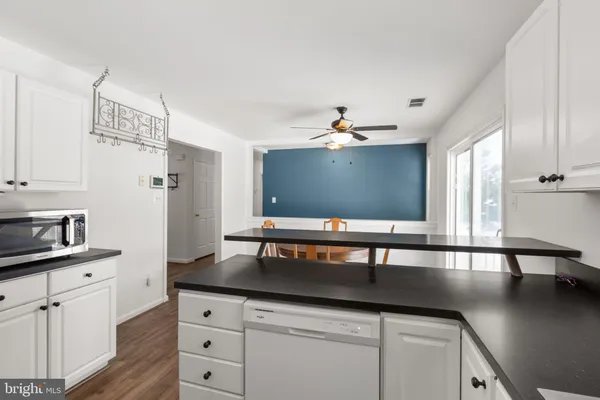 $2,500 | 11806 Camelot Way, Fredericksburg, VA 22407