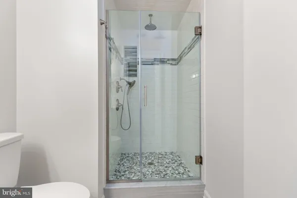 $2,500 | 11806 Camelot Way, Fredericksburg, VA 22407