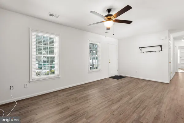 $2,500 | 11806 Camelot Way, Fredericksburg, VA 22407