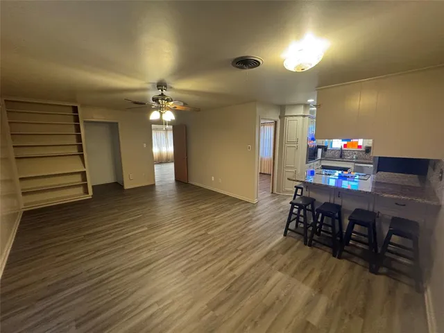 $2,300 | 550 East N 19th Street, Abilene, TX 79601