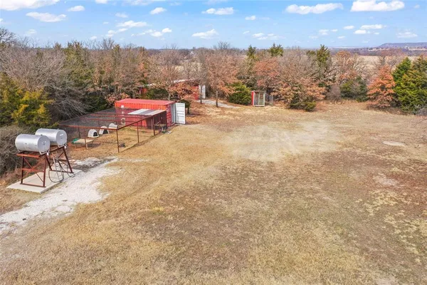 $700,000 | 7949 North Fm 373 Road, Muenster, TX 76252