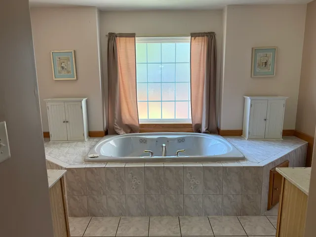 $474,900 | 6035 Northern Drive, Morris, IL 60450