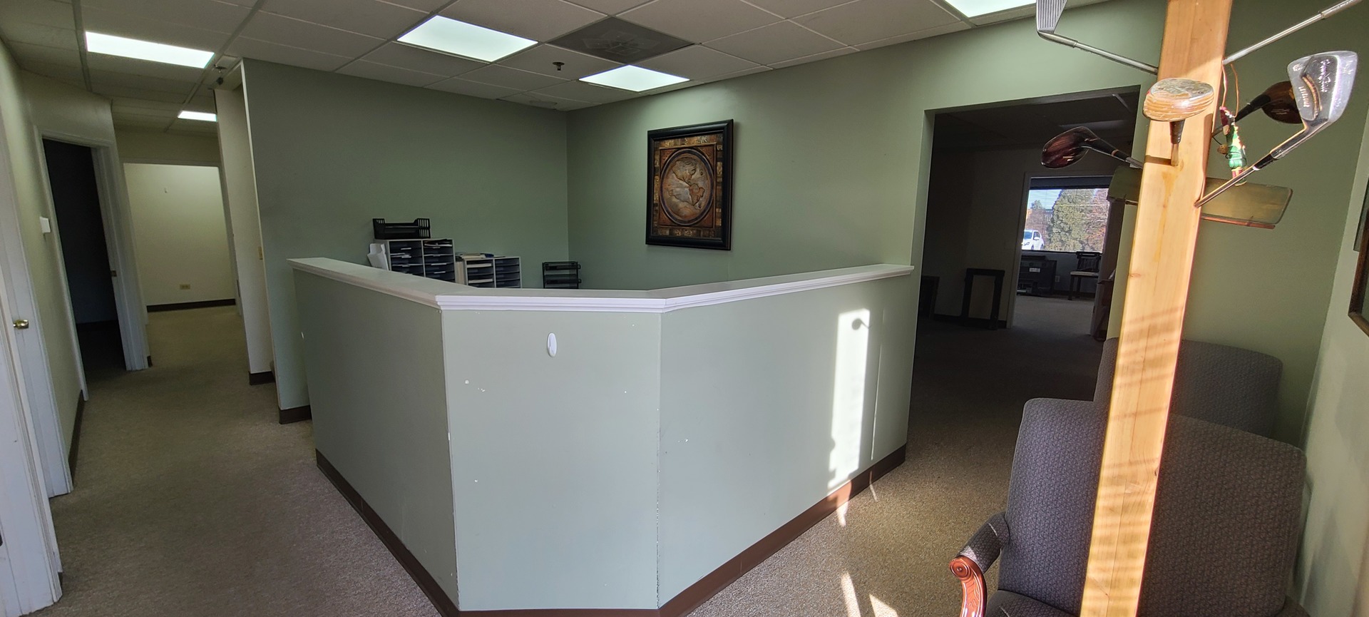19252 South Blackhawk Parkway Mokena, IL 60448 - Photo 6 of 17 a hallway with cabinets and wooden floor