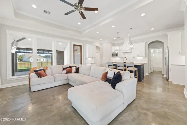 $315,000 | 127 Ella Hill Street, Maurice, LA 70555