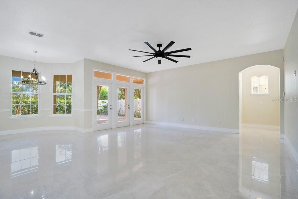6615 Helmsley Circle Windermere, FL 34786 - Photo 15 of 38