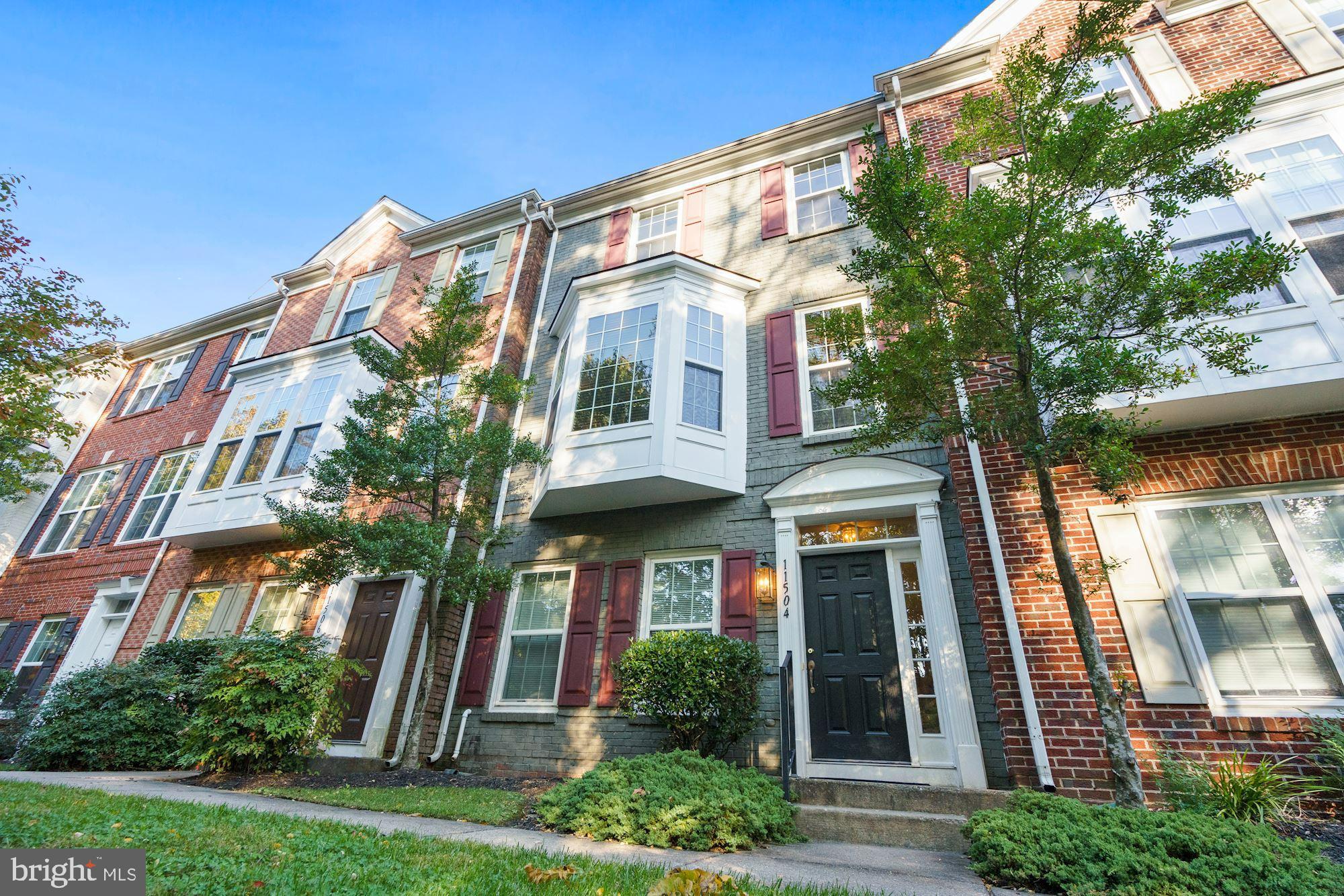 11504 Clairmont View Way Silver Spring, MD 20902 - Photo 1 of 33 Welcome home!