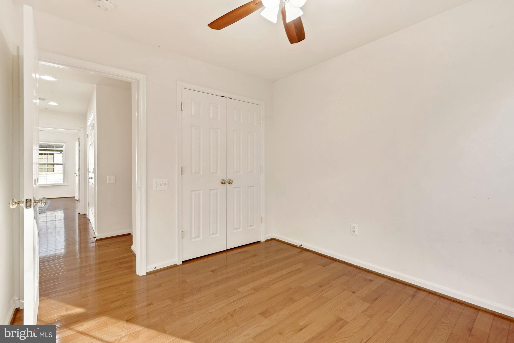 11504 Clairmont View Way Silver Spring, MD 20902 - Photo 28 of 33 Bedroom 2