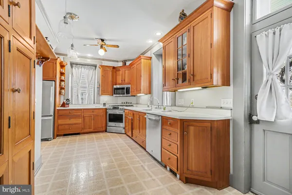 $450,000 | 13 West Main Street, Mount Joy, PA 17552