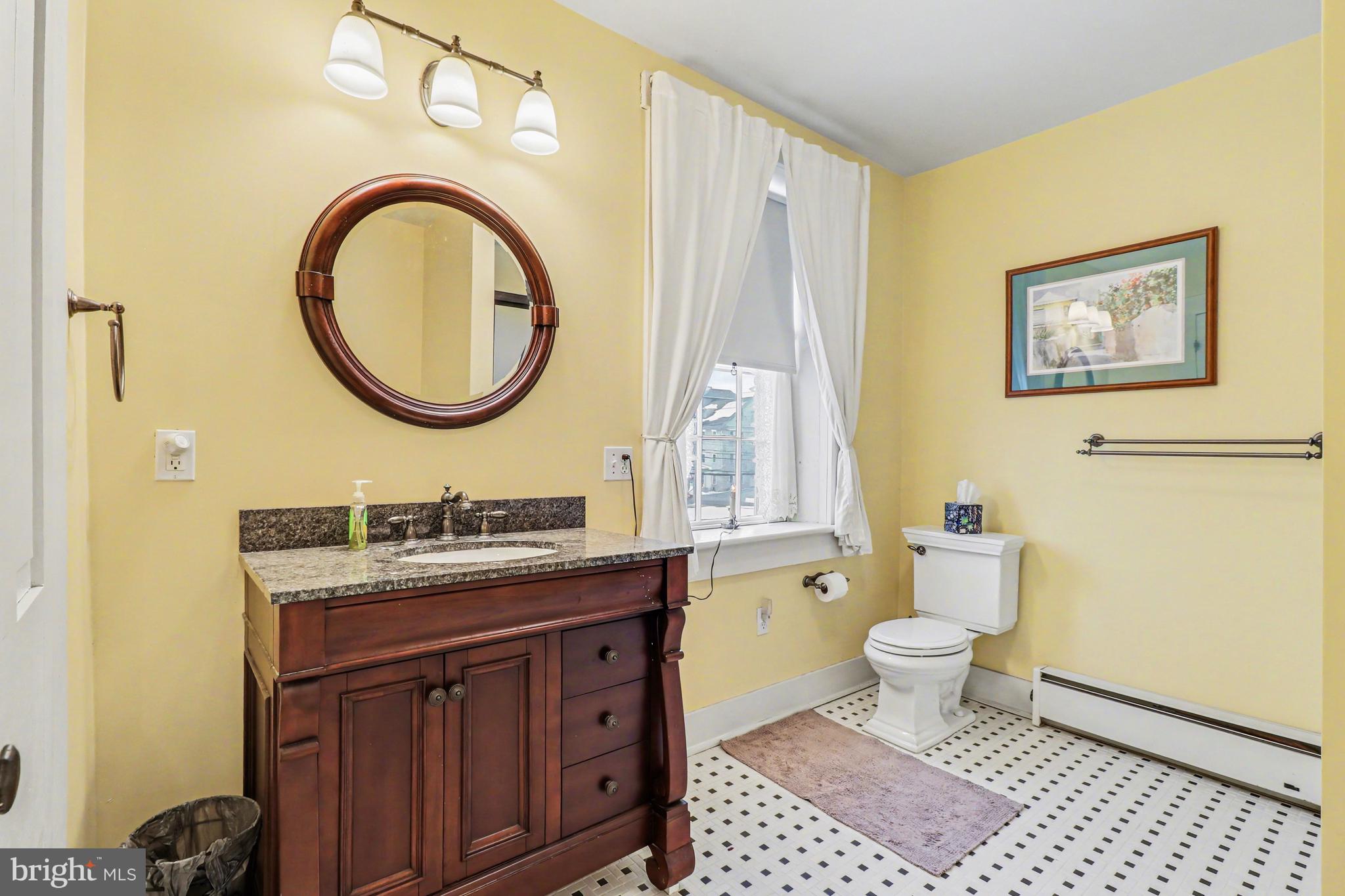 13 West Main Street Mount Joy, PA 17552 - Photo 23 of 43
