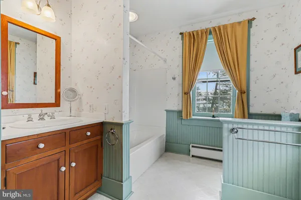 $450,000 | 13 West Main Street, Mount Joy, PA 17552