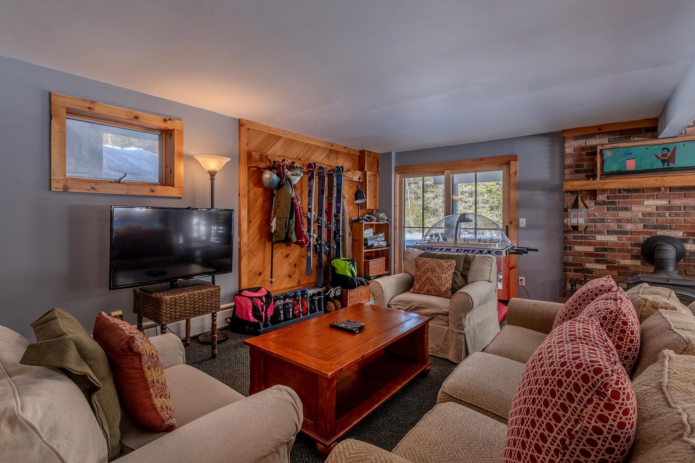 43 Beaver Street Winhall, VT 05340 - Photo 20 of 34