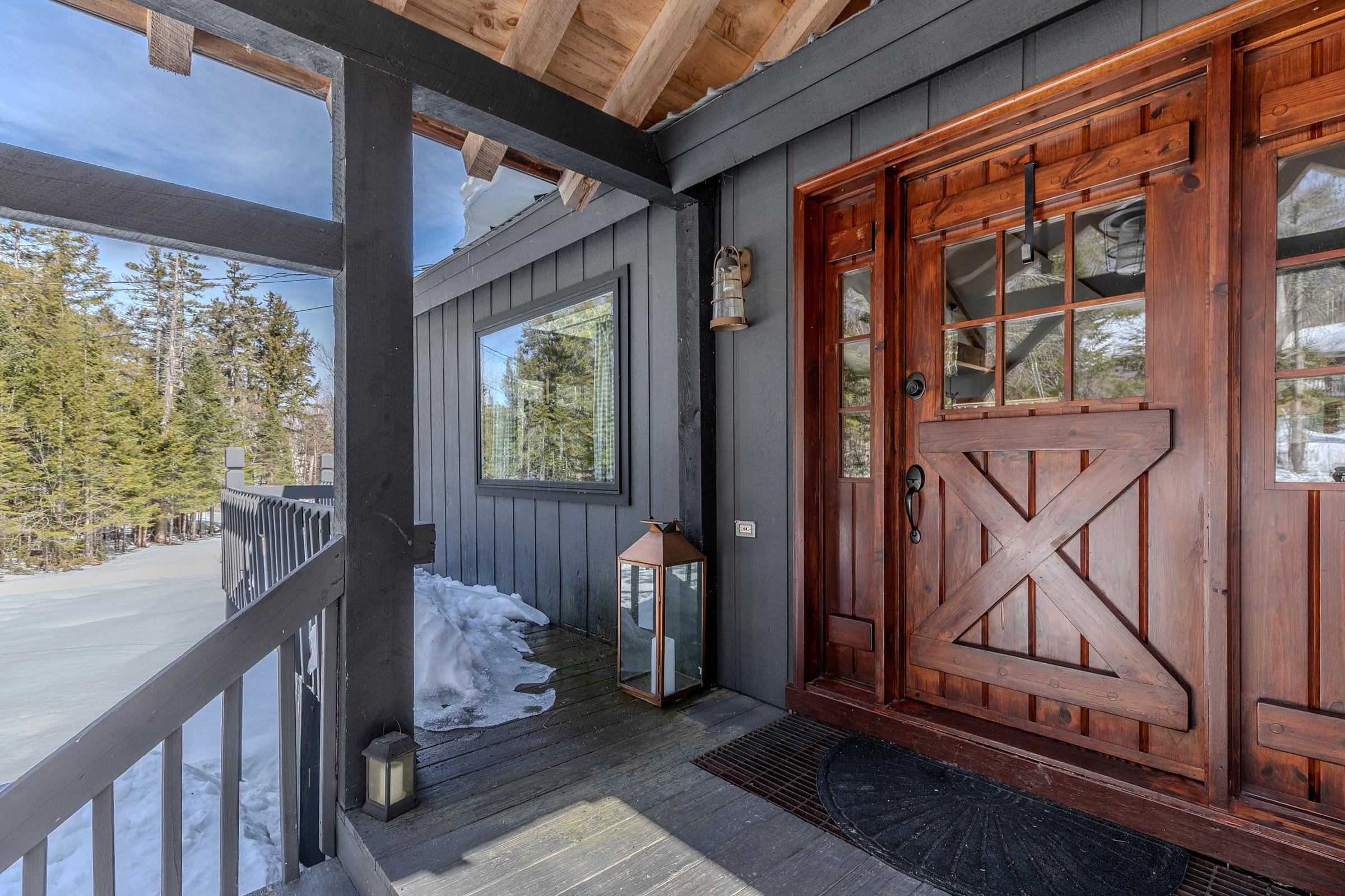 43 Beaver Street Winhall, VT 05340 - Photo 2 of 34