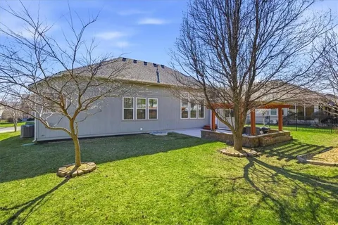 $540,000 | 21936 West 175th Terrace, Olathe, KS 66062