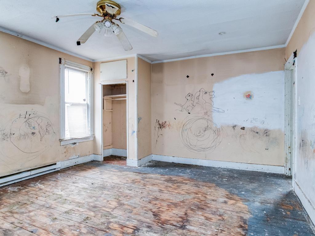 1817 4th Avenue Beaver Falls, PA 15010 - Photo 14 of 25