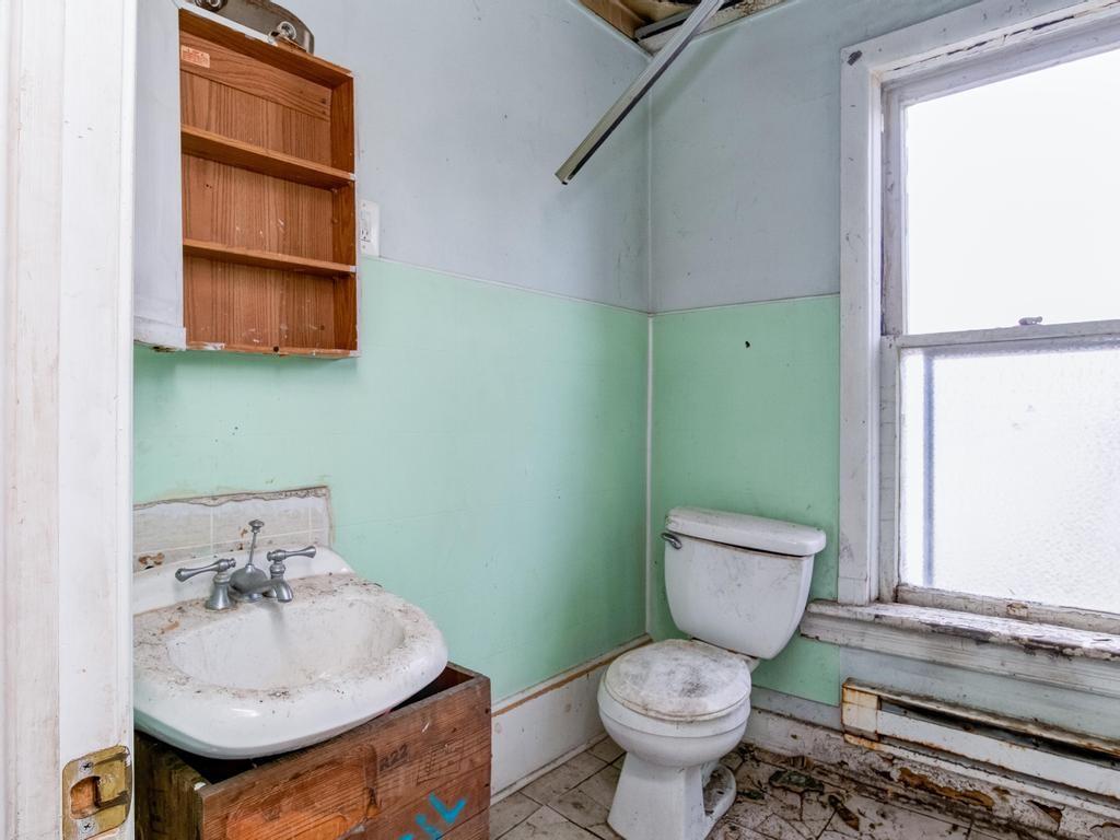 1817 4th Avenue Beaver Falls, PA 15010 - Photo 24 of 25