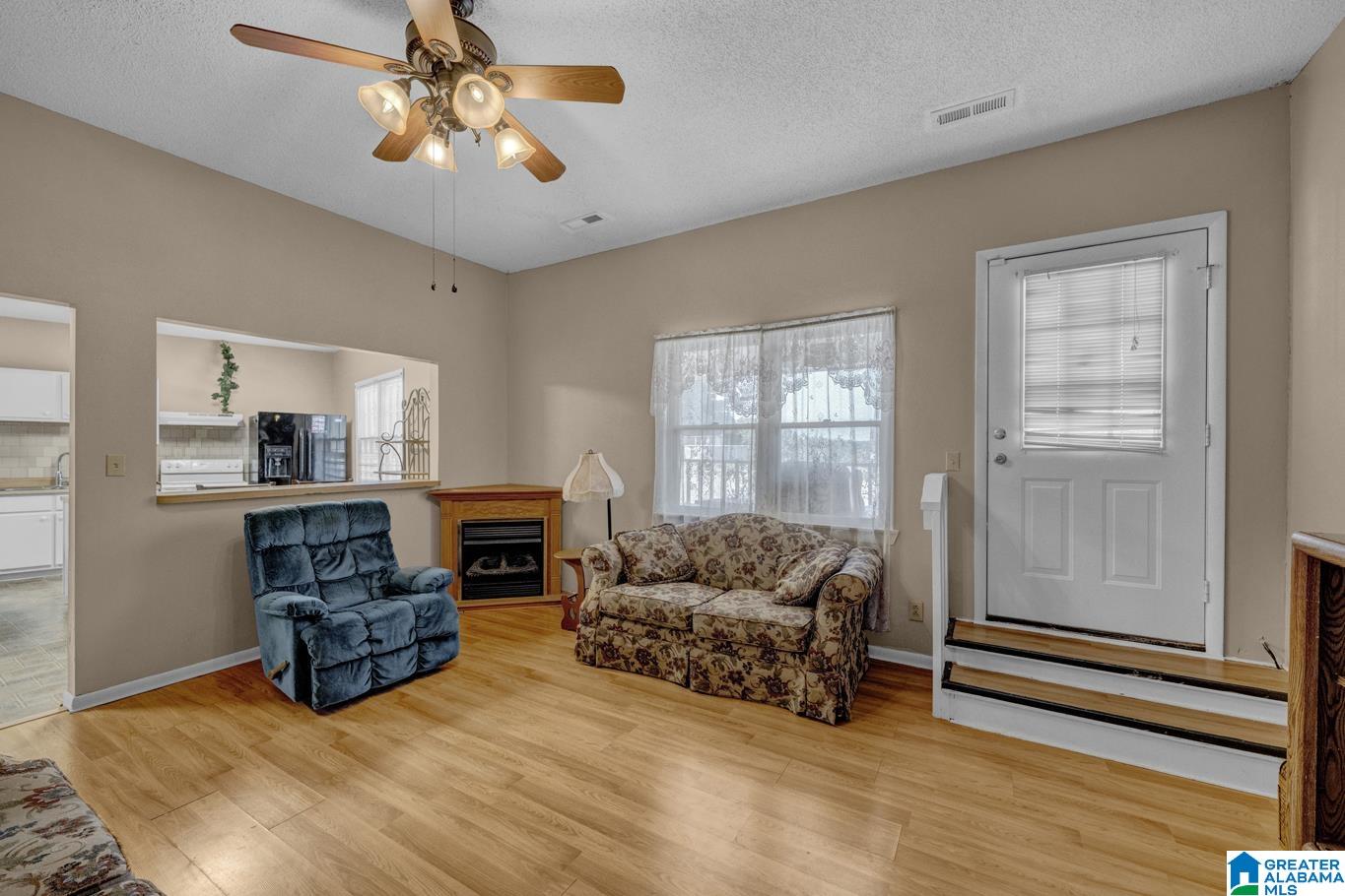 335 Wood Ridge Drive Locust Fork, AL 35097 - Photo 6 of 33