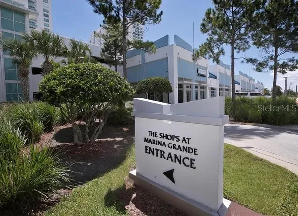 $27 | 235 Riverside Drive, Daytona Beach, FL 32117