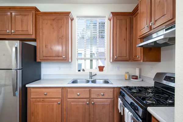 $249,000 | 520 Pine Avenue, Unit SPC 5, Goleta, CA 93117