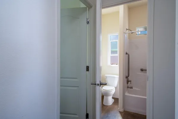 $249,000 | 520 Pine Avenue, Unit SPC 5, Goleta, CA 93117