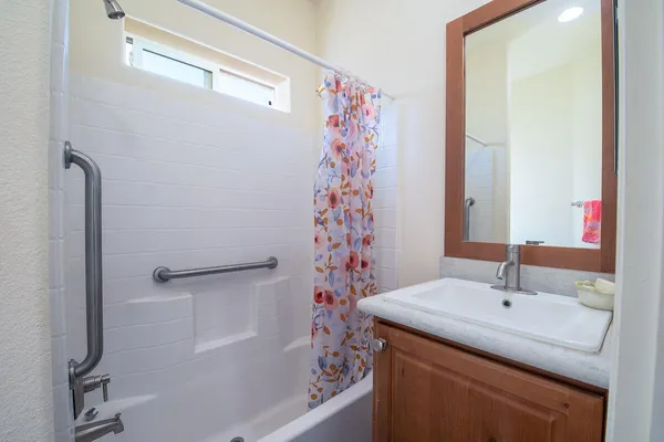 $249,000 | 520 Pine Avenue, Unit SPC 5, Goleta, CA 93117