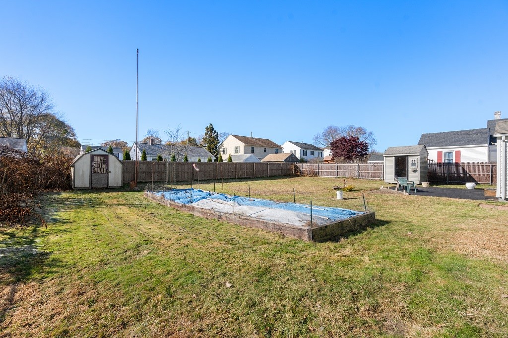 992 Main Avenue Warwick, RI 02886 - Photo 34 of 44