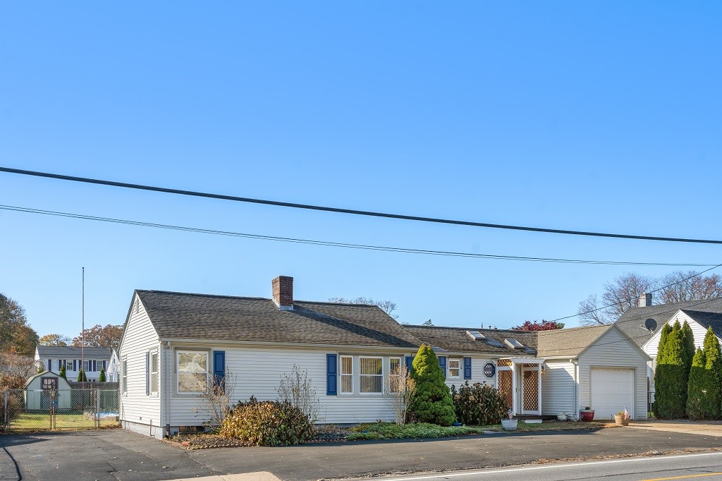 992 Main Avenue Warwick, RI 02886 - Photo 35 of 44