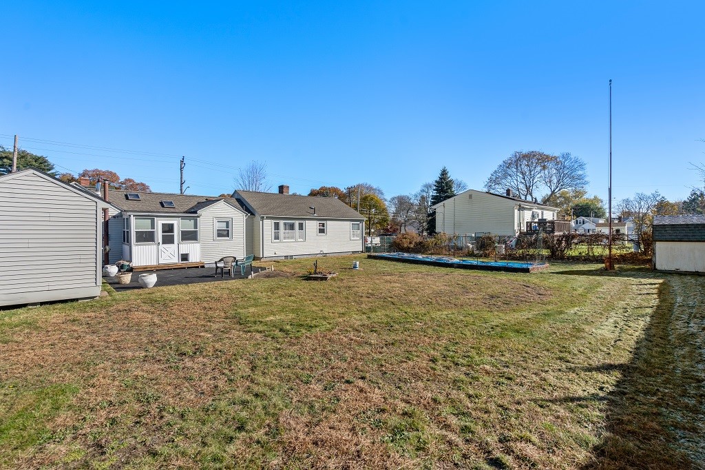 992 Main Avenue Warwick, RI 02886 - Photo 36 of 44