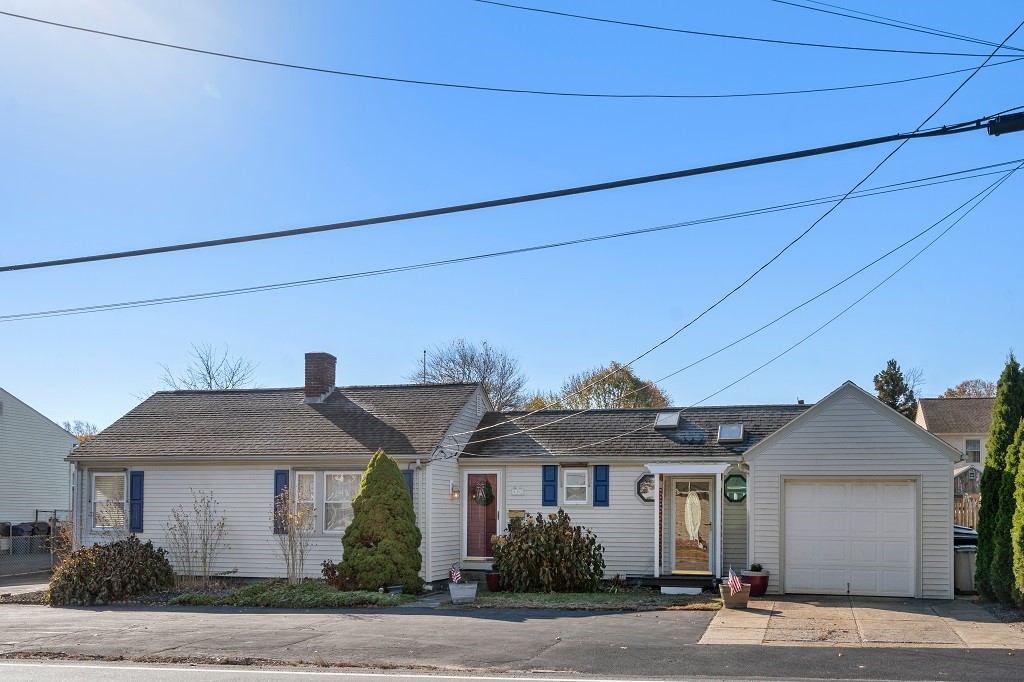 992 Main Avenue Warwick, RI 02886 - Photo 40 of 44