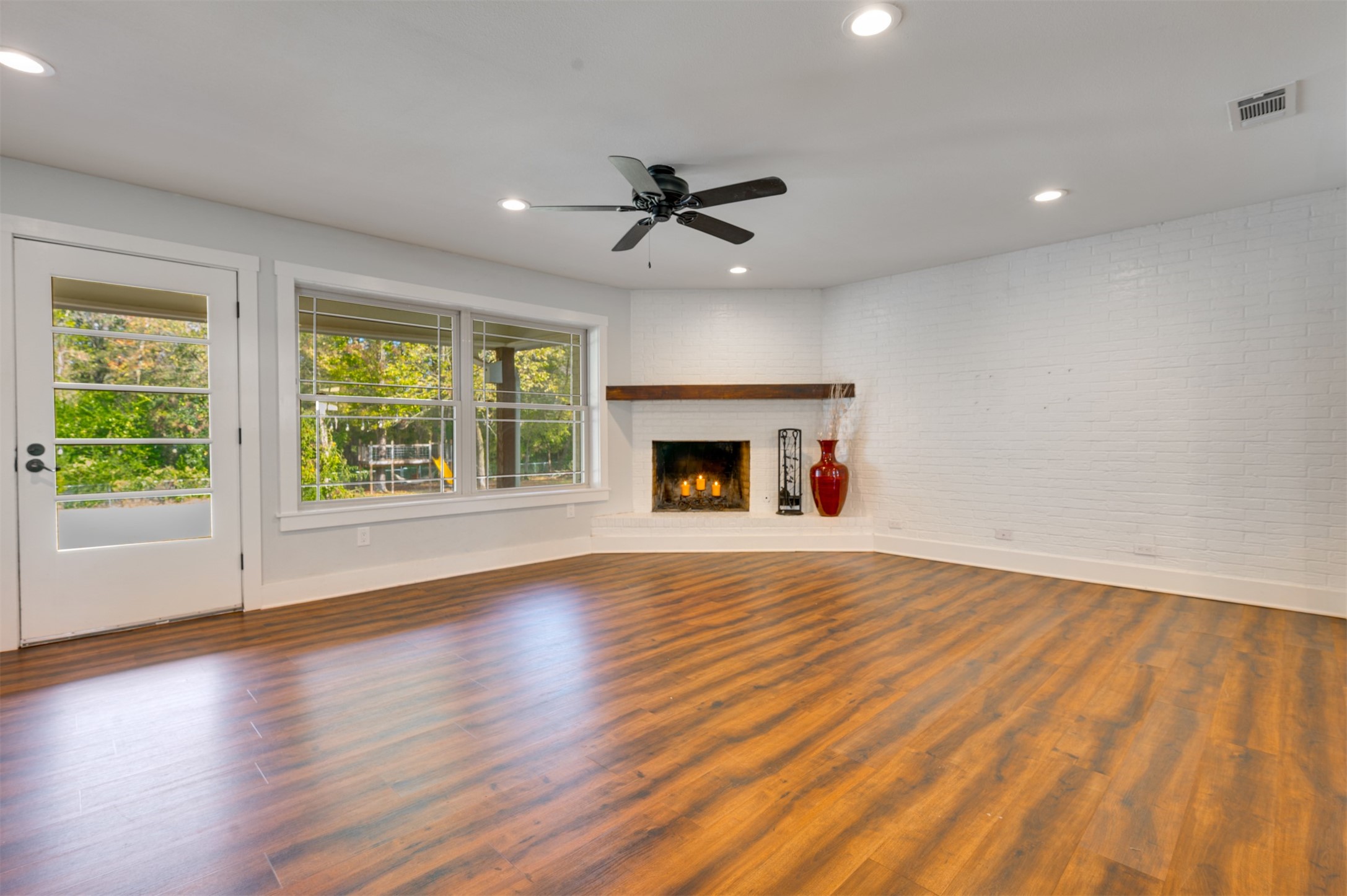 215 Perryman Road Lindale, TX 75771 - Photo 21 of 44