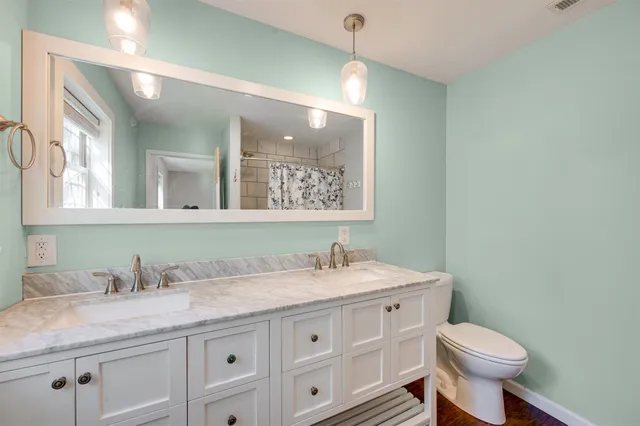 $424,440 | 215 Perryman Road, Lindale, TX 75771