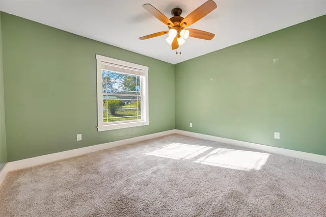 $424,440 | 215 Perryman Road, Lindale, TX 75771